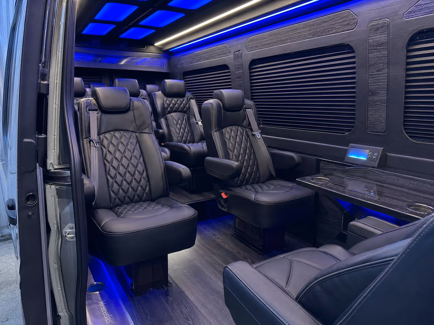 find the perfect transportation for your next wedding 1